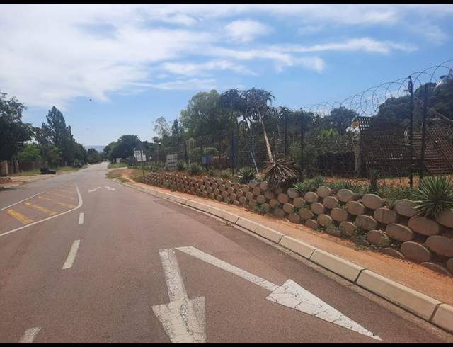 FARM FOR SALE IN EQUESTRIA